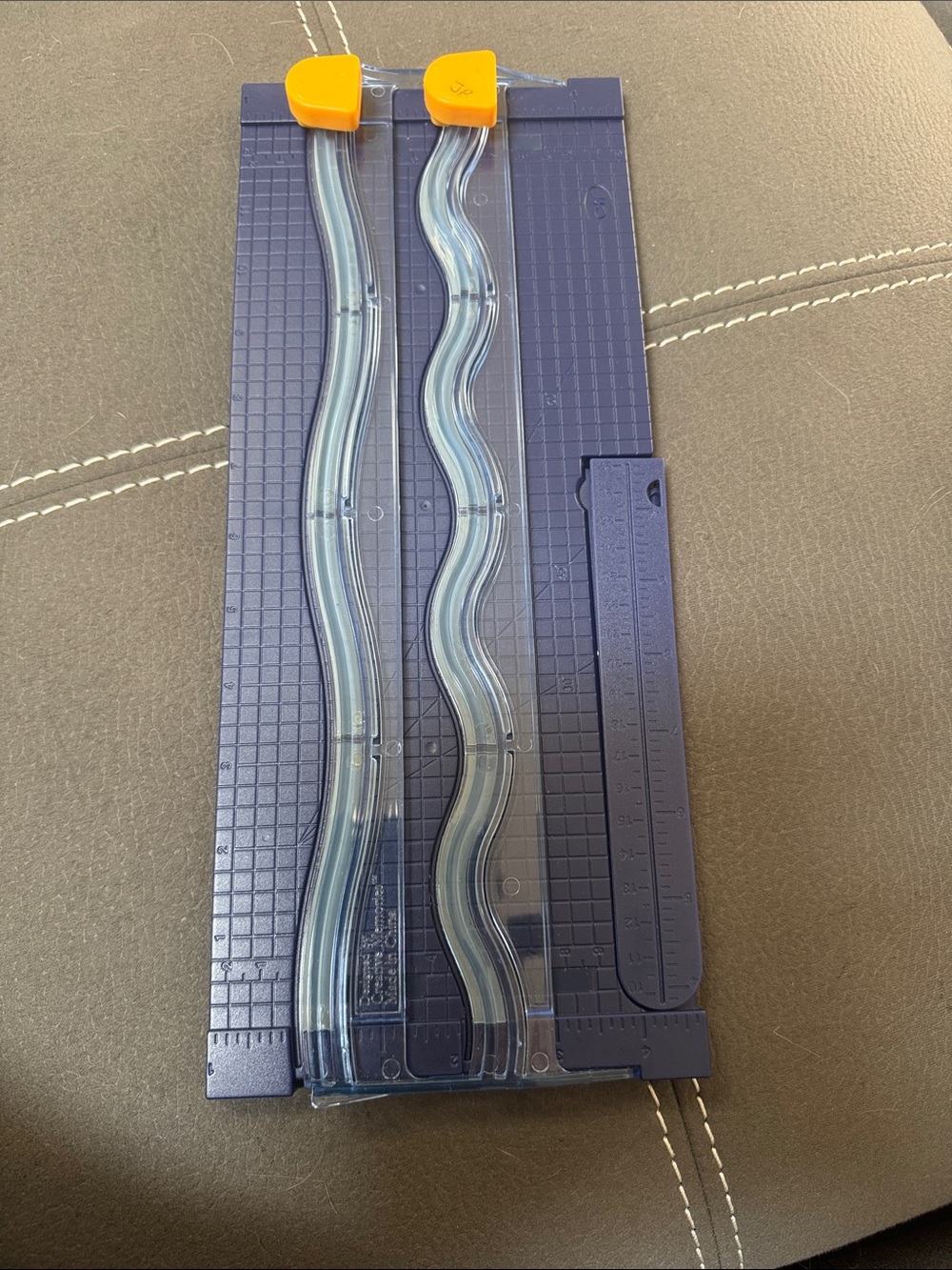 Creative Memories Decorative Trimmer